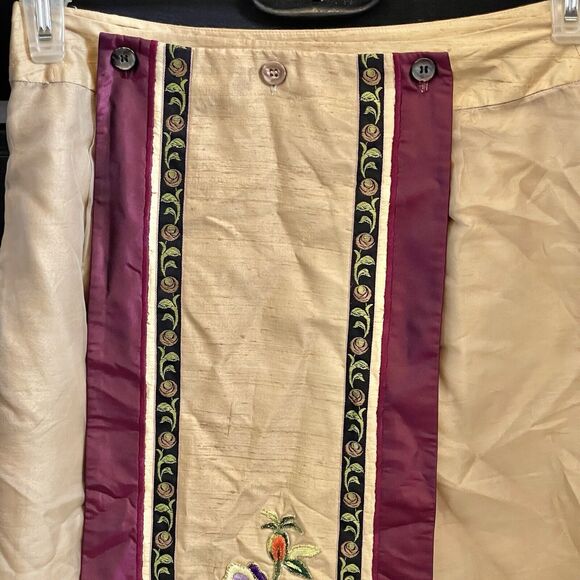 Silk Box Womens Skirt Size 4 Embroidered 100% Silk Midi Button Floral Zipper - Picture 5 of 16